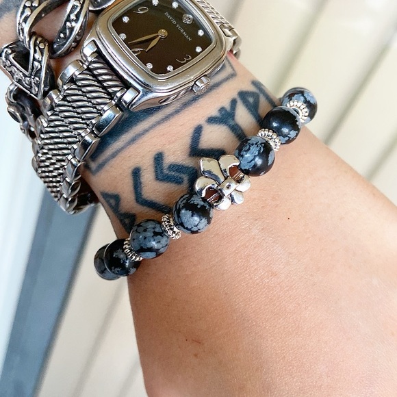 Men or women Obsidian gems fleur de lis bracelet - Picture 5 of 7